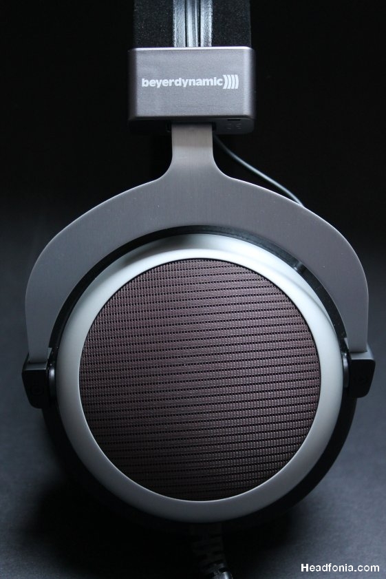 beyerdynamic T 90