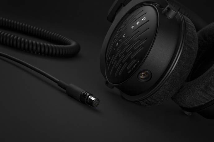 Review: Beyerdynamic DT1770PRO - The 