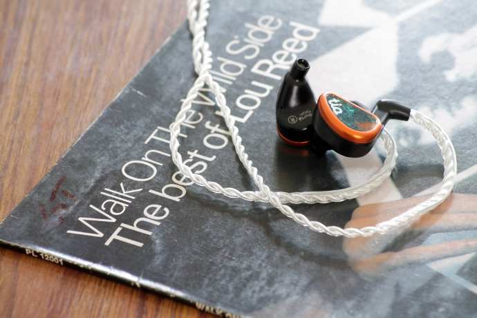 64 Audio Premium Cable