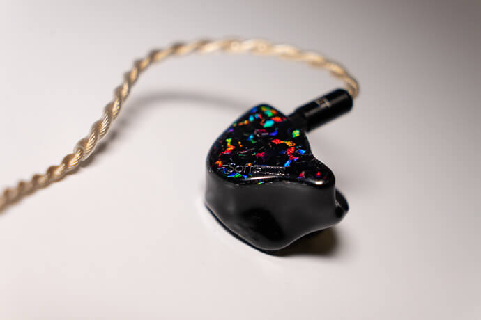 THE ULTIMATE GUIDE TO CUSTOM IN-EAR MONITORS 