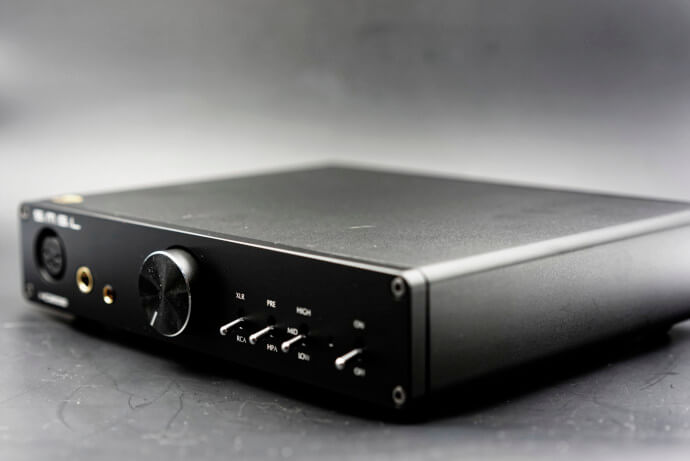 amplifier-smsl-ho200-review-headfonia-4