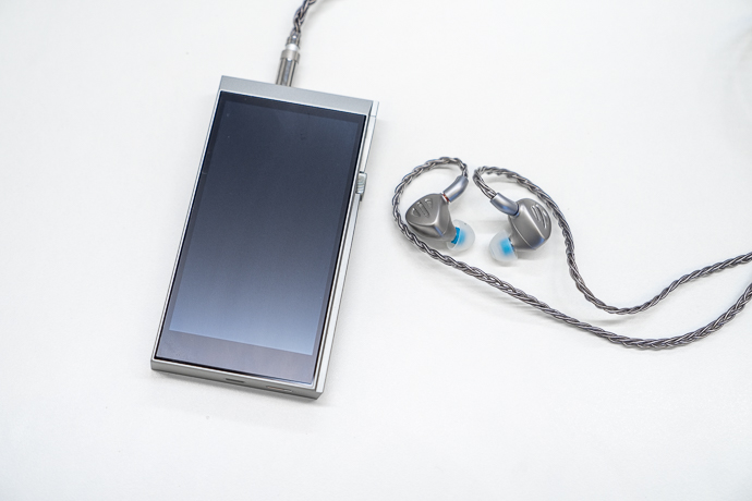 Fiio FH9