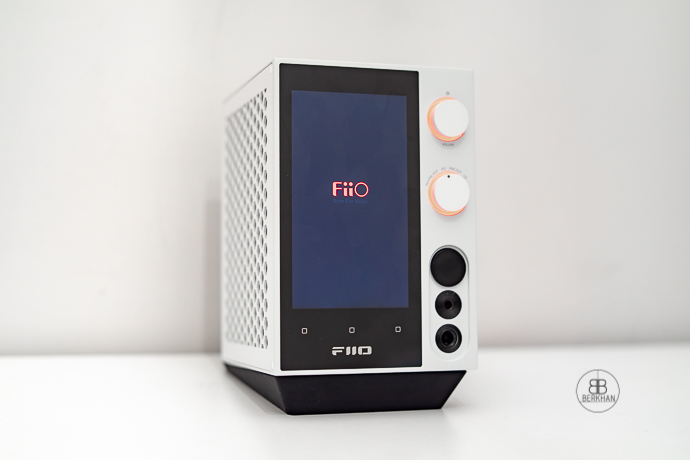 FiiO R7  Desktop All-in-one HiFi Streamer, DAC & Headphone Amplifier