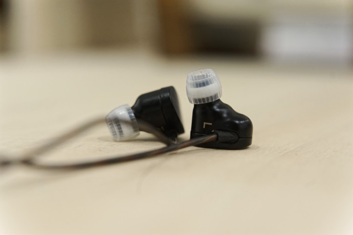 iem-moondrop-chu-headfonia-3