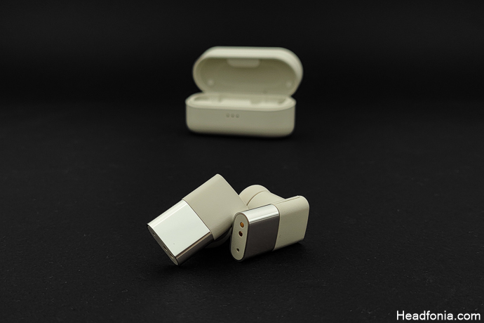 Apple AirPods Pro 2 Review - Headfonia Reviews