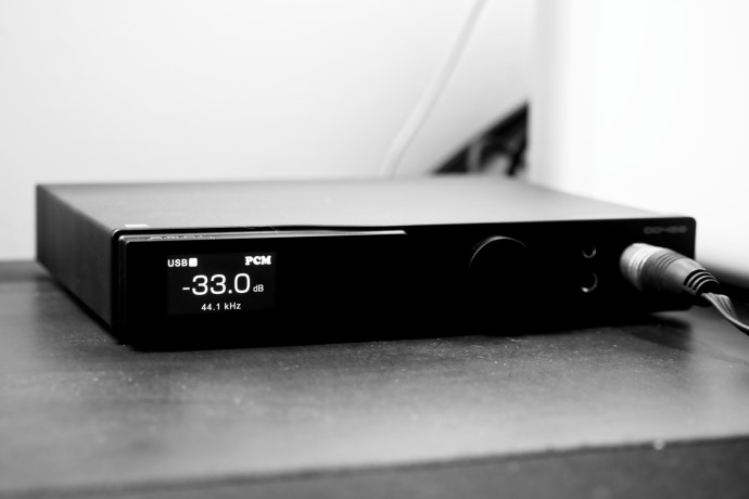 SMSL DO400 Review - Headfonia