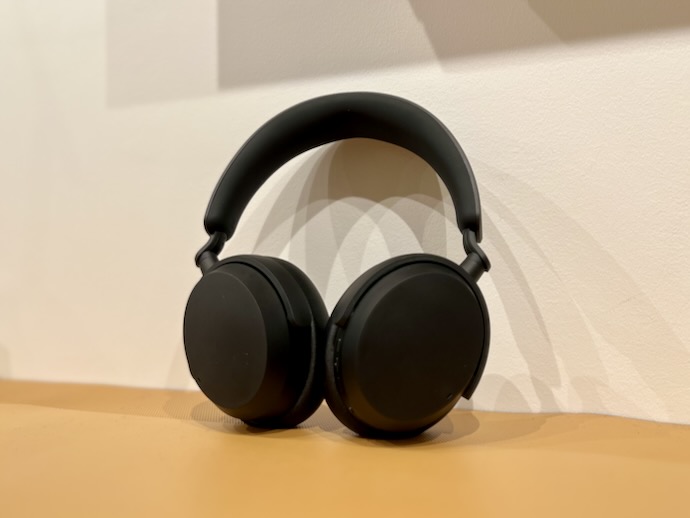 headphone-sennheiser-accentum-wireless-21