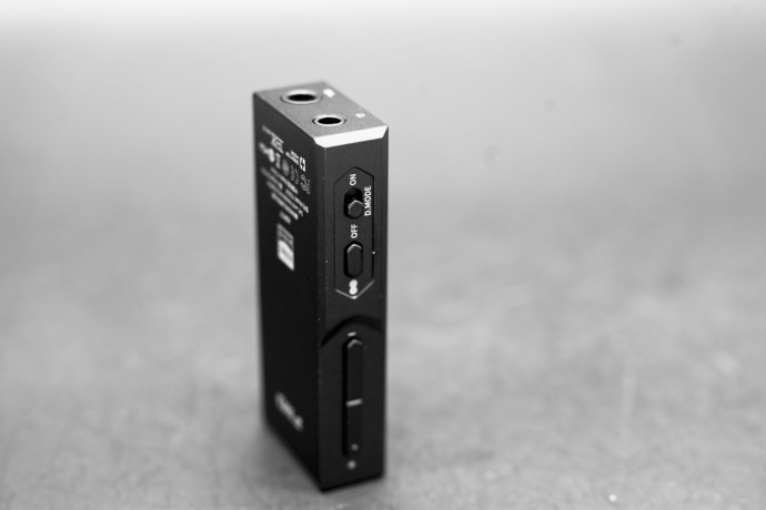 usb-dac-fiio-ka17-headfonia-14