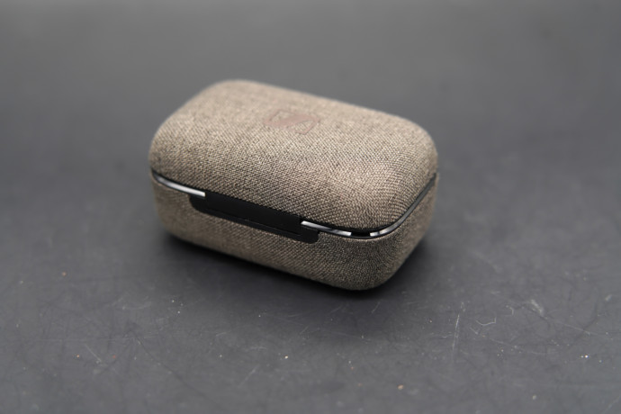 iem-sennheiser-momentum-true-wireles-4-headfonia-17