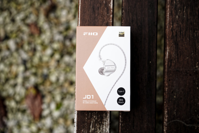 iem-fiio-jd1-headfonia-1