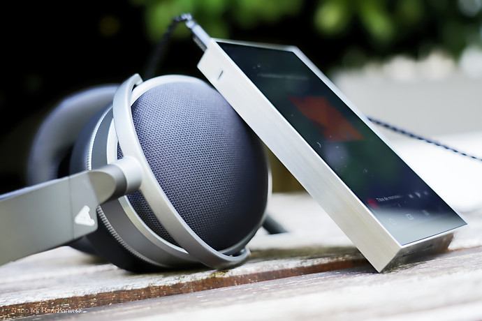 Audeze LCD-S20 Review - Headfonia
