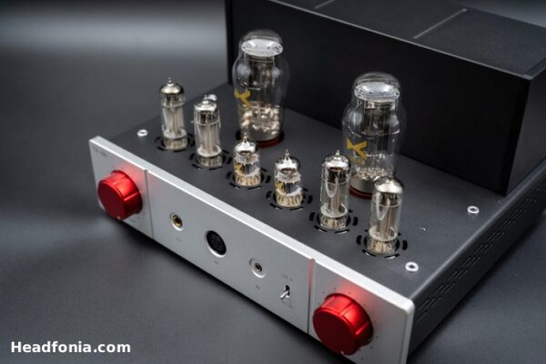 Unique Melody Maverick Review - Headfonia Headphone Reviews